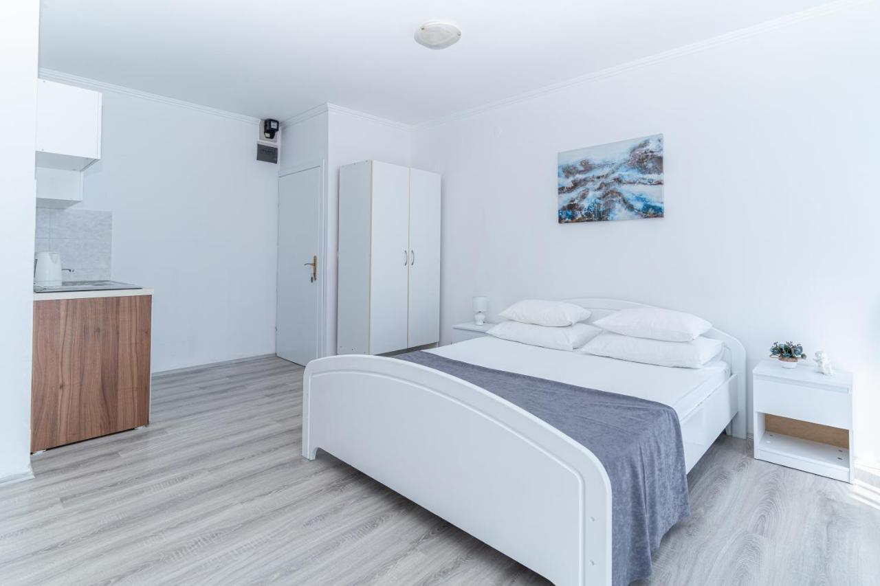 Benic Apartments Mlini Kültér fotó